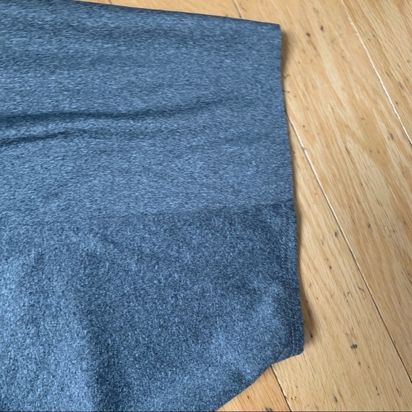 WOMEN LONG BACK CROP TOP SIZE S - Picture 10 of 13